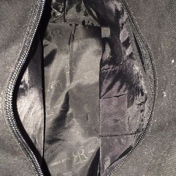 Robin Ruth💕 - Picture 4 of 4